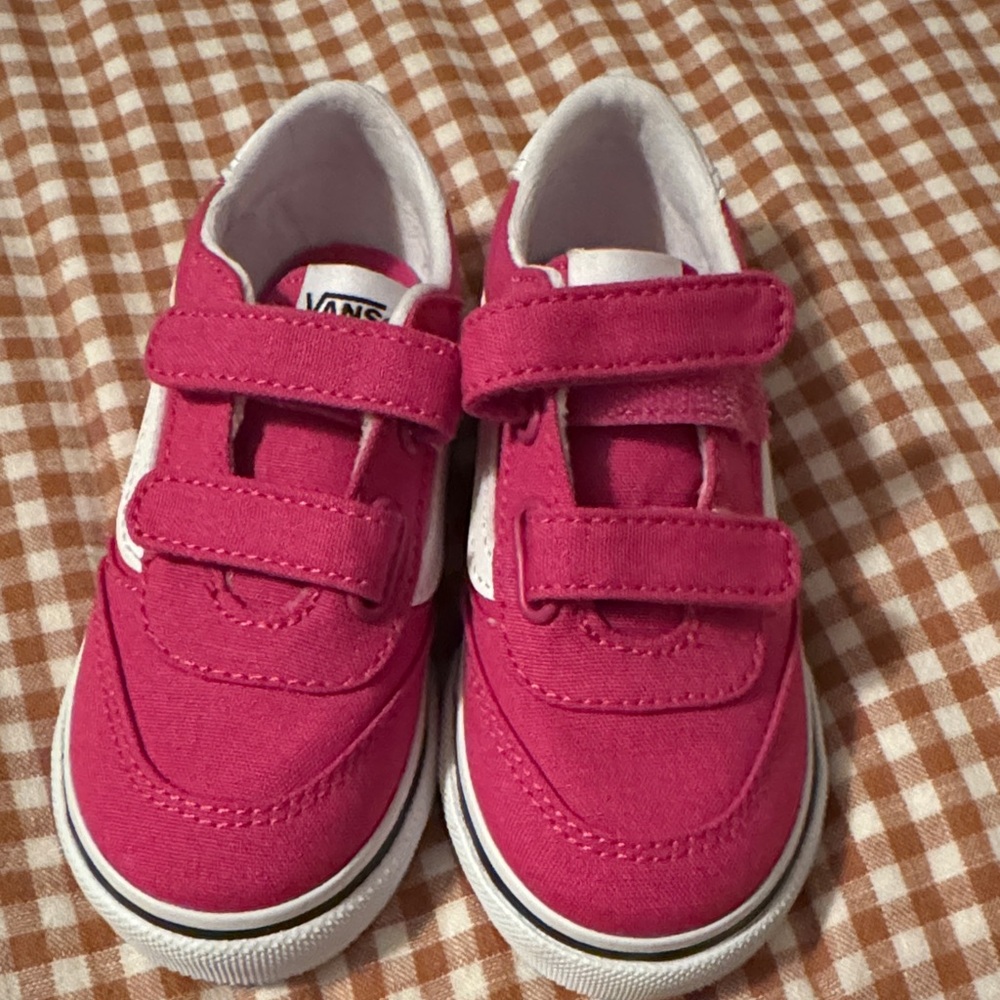 Vans Kids Fuchsia Sneakers